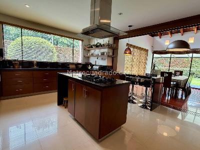 Casa de 4 alcobas en venta en Vereda Fonqueta, Chía, 1145 m² · foto 6 de 20