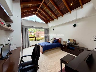 Casa de 4 alcobas en venta en Vereda Fonqueta, Chía, 1145 m² · foto 16 de 20