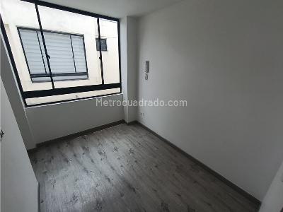 Casa de 3 alcobas en venta en Madeiros, Funza, 90 m² · foto 10 de 20