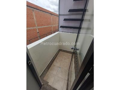Casa de 3 alcobas en venta en Madeiros, Funza, 90 m² · foto 12 de 20