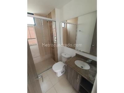 Casa de 3 alcobas en venta en Madeiros, Funza, 90 m² · foto 16 de 20