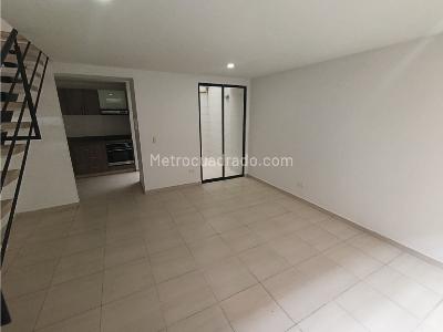 Casa de 3 alcobas en venta en Madeiros, Funza, 90 m² · foto 2 de 20