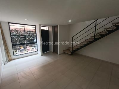 Casa de 3 alcobas en venta en Madeiros, Funza, 90 m² · foto 3 de 20