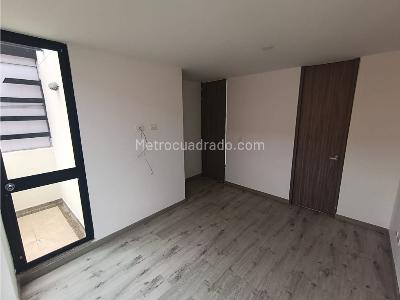 Casa de 3 alcobas en venta en Madeiros, Funza, 90 m² · foto 7 de 20