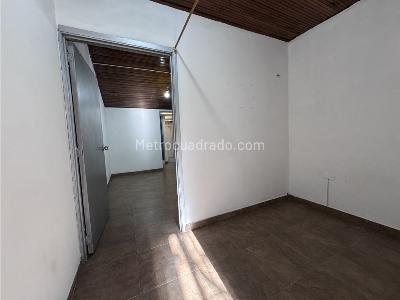 Casa de 2 alcobas en venta en Tibabuyes, Bogotá, 47 m² · foto 4 de 14