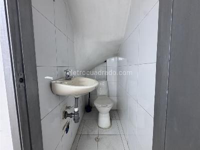 Casa de 2 alcobas en venta en Tibabuyes, Bogotá, 47 m² · foto 8 de 14