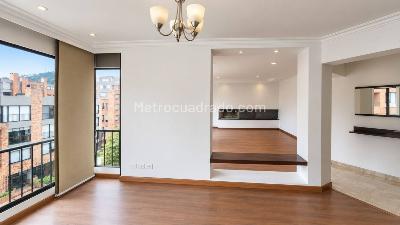 Apartamento en venta en San Patricio, Bogotá · foto 2 de 19