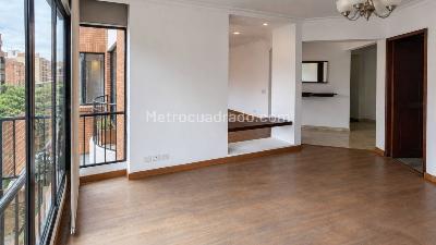 Apartamento en venta en San Patricio, Bogotá · foto 3 de 19