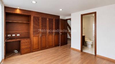 Apartamento en venta en San Patricio, Bogotá · foto 8 de 19