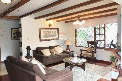 Casa de 5 alcobas en venta en Ilarco, Bogotá, 243 m² · foto 7 de 18