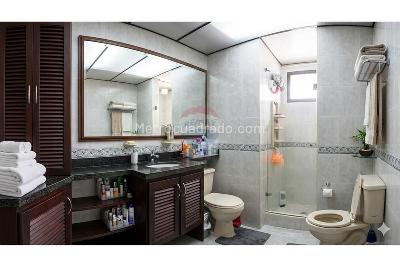 Casa de 5 alcobas en venta en Ilarco, Bogotá, 243 m² · foto 8 de 18