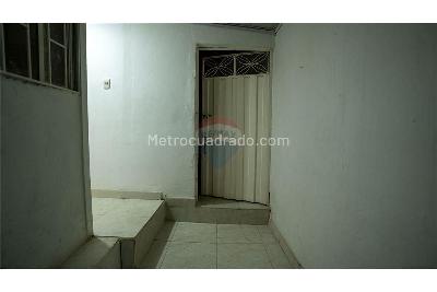 Casa de 5 alcobas en venta en Los Libertadores, Bogotá, 262 m² · foto 7 de 20