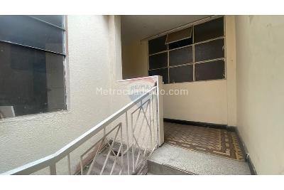 Apartamento de 5 alcobas en venta en Ciudad Jardin Sur, Bogotá, 208 m² · foto 12 de 19