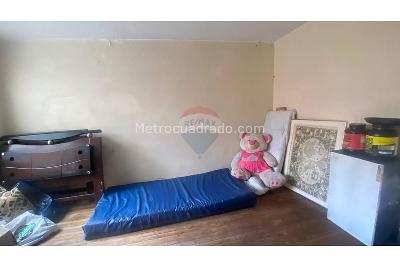 Apartamento de 5 alcobas en venta en Ciudad Jardin Sur, Bogotá, 208 m² · foto 17 de 19