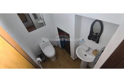 Casa de 4 alcobas en venta en Santa Barbara Central, Bogotá, 185 m² · foto 9 de 18