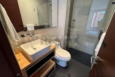 Apartaestudio en venta en Chico Norte, Bogotá, 65 m² · foto 3 de 19