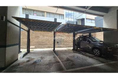 Apartamento de 2 alcobas en venta en Santa Barbara, Bogotá, 86 m² · foto 18 de 19