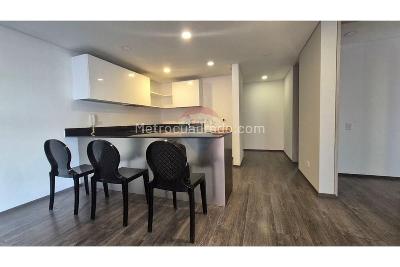 Apartamento de 2 alcobas en venta en Santa Barbara, Bogotá, 86 m² · foto 6 de 19