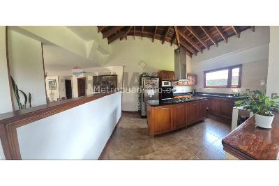 Casa de 3 alcobas en venta en Chia, Chía, 1176 m² · foto 5 de 20