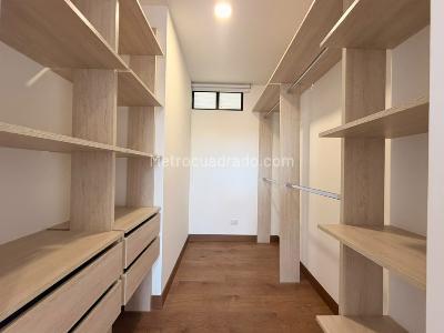 Apartamento de 3 alcobas en venta en Conjunto Residencial Bosque Sabana Foresta, Cajicá, 90 m² · foto 18 de 19