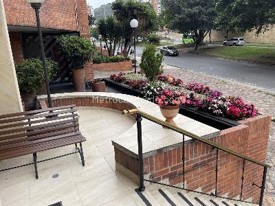 Apartamento de 3 alcobas en arriendo en Cedro Salazar, Bogotá, 78 m² · foto 2 de 17