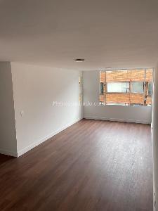 Apartamento de 3 alcobas en arriendo en Cedro Salazar, Bogotá, 78 m² · foto 5 de 17