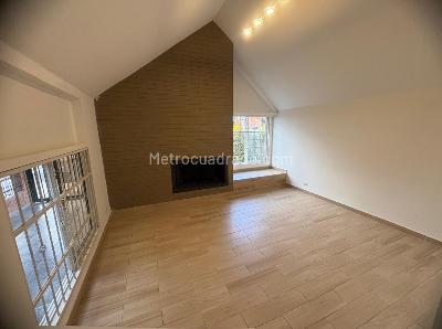 Casa de 5 alcobas en venta en El Batan Ii Sector, Bogotá, 256 m² · foto 9 de 20