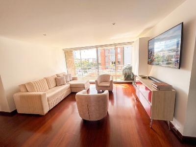Apartamento en venta en Niza, Bogotá · foto 2 de 18