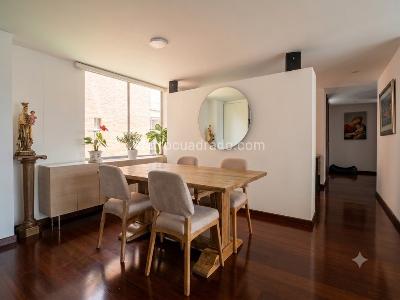 Apartamento en venta en Niza, Bogotá · foto 5 de 18