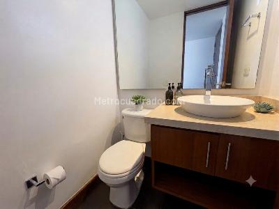 Apartamento en venta en Niza, Bogotá · foto 7 de 18
