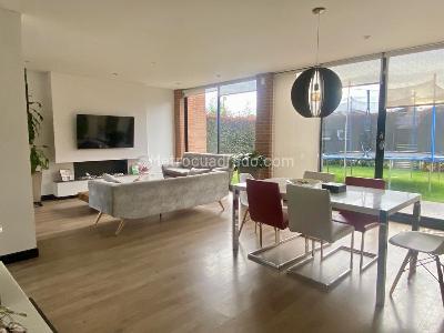Casa de 3 alcobas en venta en Chuntame, Cajicá, 175 m² · foto 4 de 20