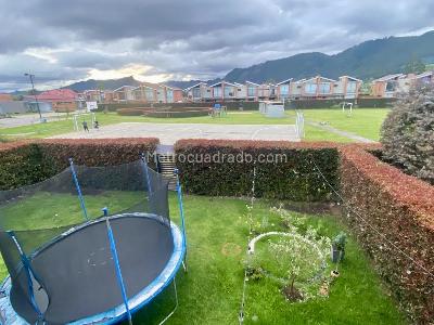 Casa de 3 alcobas en venta en Chuntame, Cajicá, 175 m² · foto 13 de 20