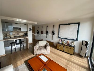 Apartamento en venta en Cedritos, Bogotá · foto 4 de 17