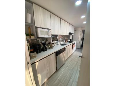 Apartamento de 3 alcobas en venta en Chico, Bogotá, 118 m² · foto 7 de 20