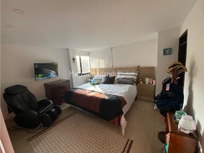 Apartamento de 3 alcobas en venta en Chico, Bogotá, 118 m² · foto 14 de 20