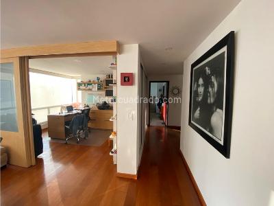 Apartamento de 3 alcobas en venta en Chico, Bogotá, 118 m² · foto 19 de 20