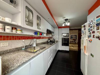 Casa en venta en Santa Barbara, Bogotá · foto 9 de 20