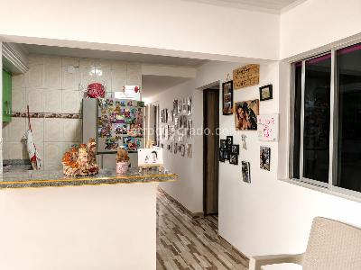 Casa de 5 alcobas en venta en Topacio, Ibagué, 216 m² · foto 5 de 17