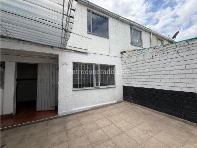 Casa en venta en Villa Del Rio, Bogotá · foto 10 de 20