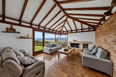 Casa de 3 alcobas en venta en Encenillos De Sindamanoy, Chía, 218 m² · foto 5 de 19