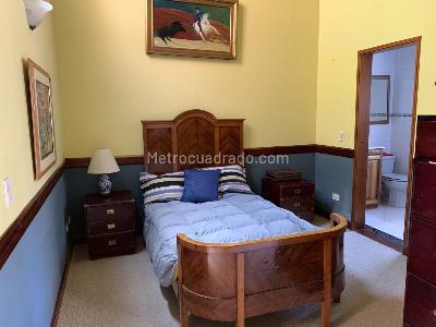 Casa de 5 alcobas en venta en La Calera, La Calera, 240 m² · foto 14 de 15