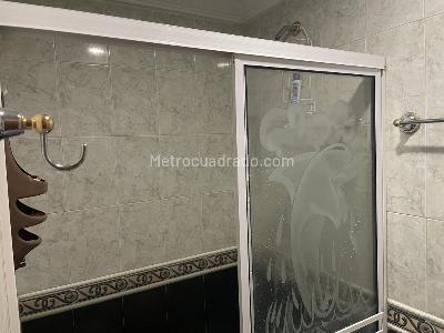 Apartamento de 3 alcobas en venta en Cabecera Del Llano, Bucaramanga, 75 m² · foto 10 de 19