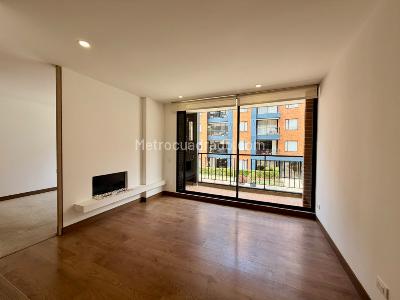 Apartamento de 2 alcobas en venta en Buena Suerte, Cajicá, 58 m² · foto 2 de 20