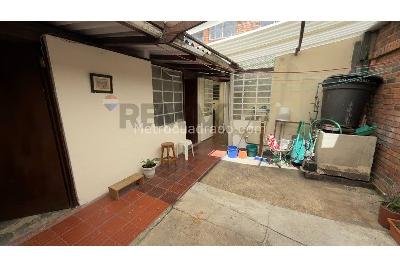 Casa de 4 alcobas en venta en Modelo Norte, Bogotá, 230 m² · foto 7 de 13