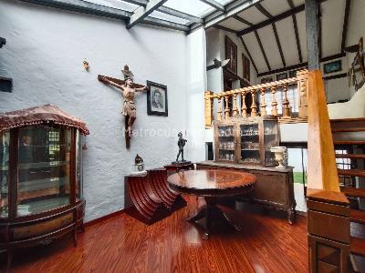 Casa de 3 alcobas en venta en Lindaraja, Bogotá, 365 m² · foto 6 de 20