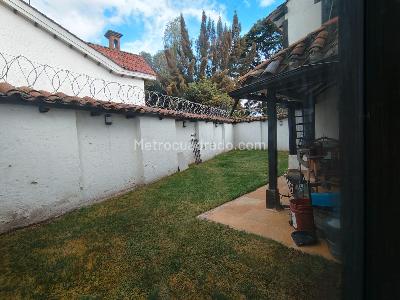 Casa de 3 alcobas en venta en Lindaraja, Bogotá, 365 m² · foto 20 de 20