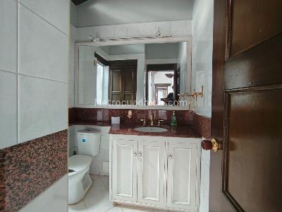 Casa de 3 alcobas en venta en Lindaraja, Bogotá, 365 m² · foto 15 de 20