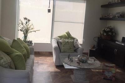 Casa de 4 alcobas en venta en Pacoli, Girardot, 244 m² · foto 14 de 18