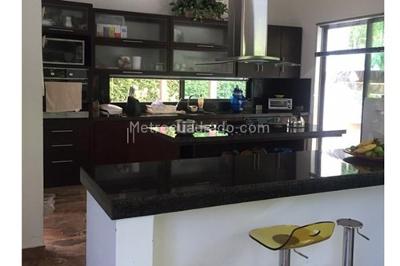 Casa de 4 alcobas en venta en Pacoli, Girardot, 244 m² · foto 15 de 18