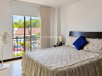 Apartamento de 3 alcobas en venta en Torres De La Calleja, Ibagué, 90 m² · foto 2 de 19